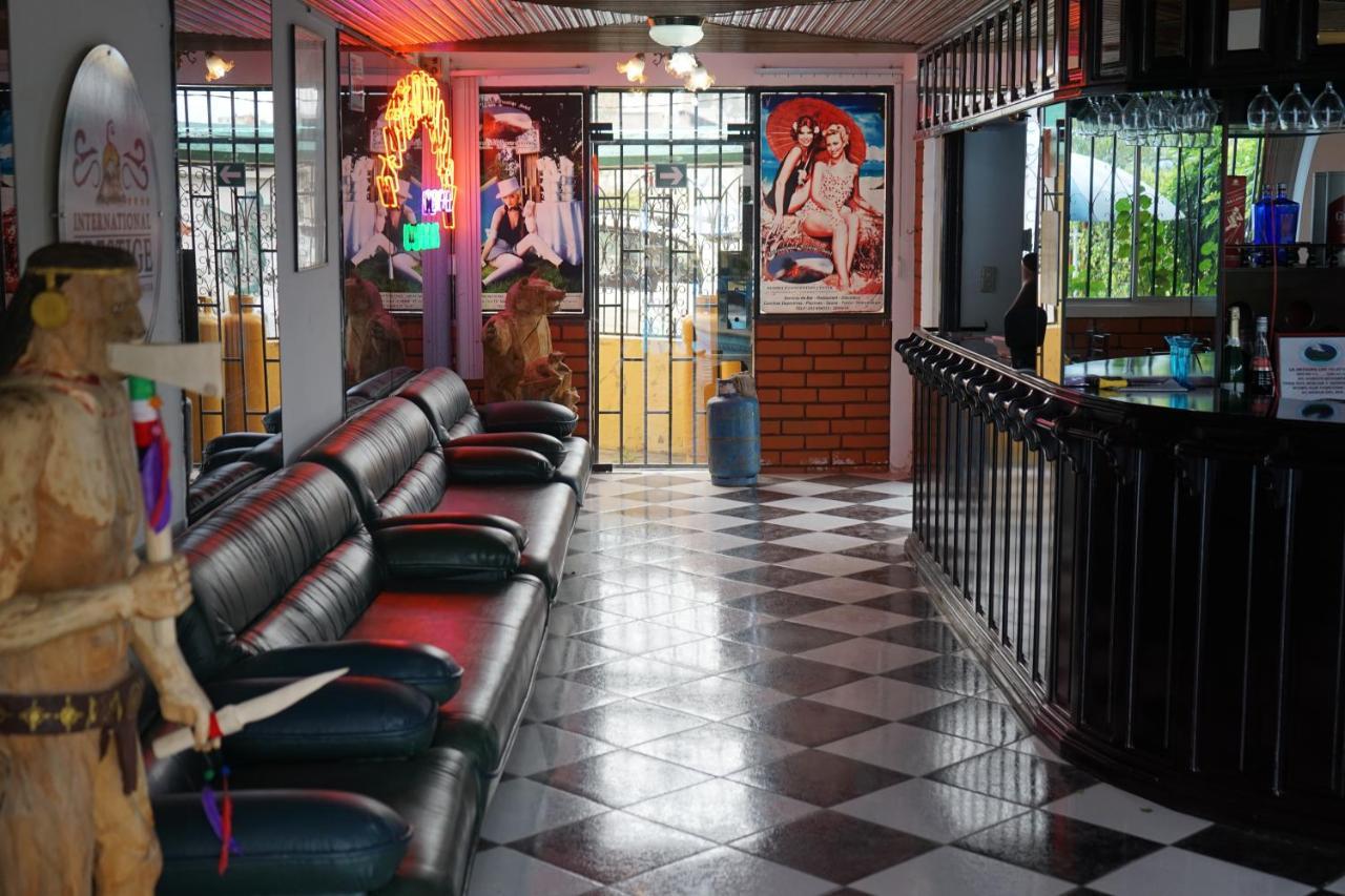 Hotel International Prestige อัมบาโต ภายนอก รูปภาพ
